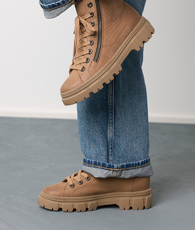 Paul Green 5210-100 Boots in beige