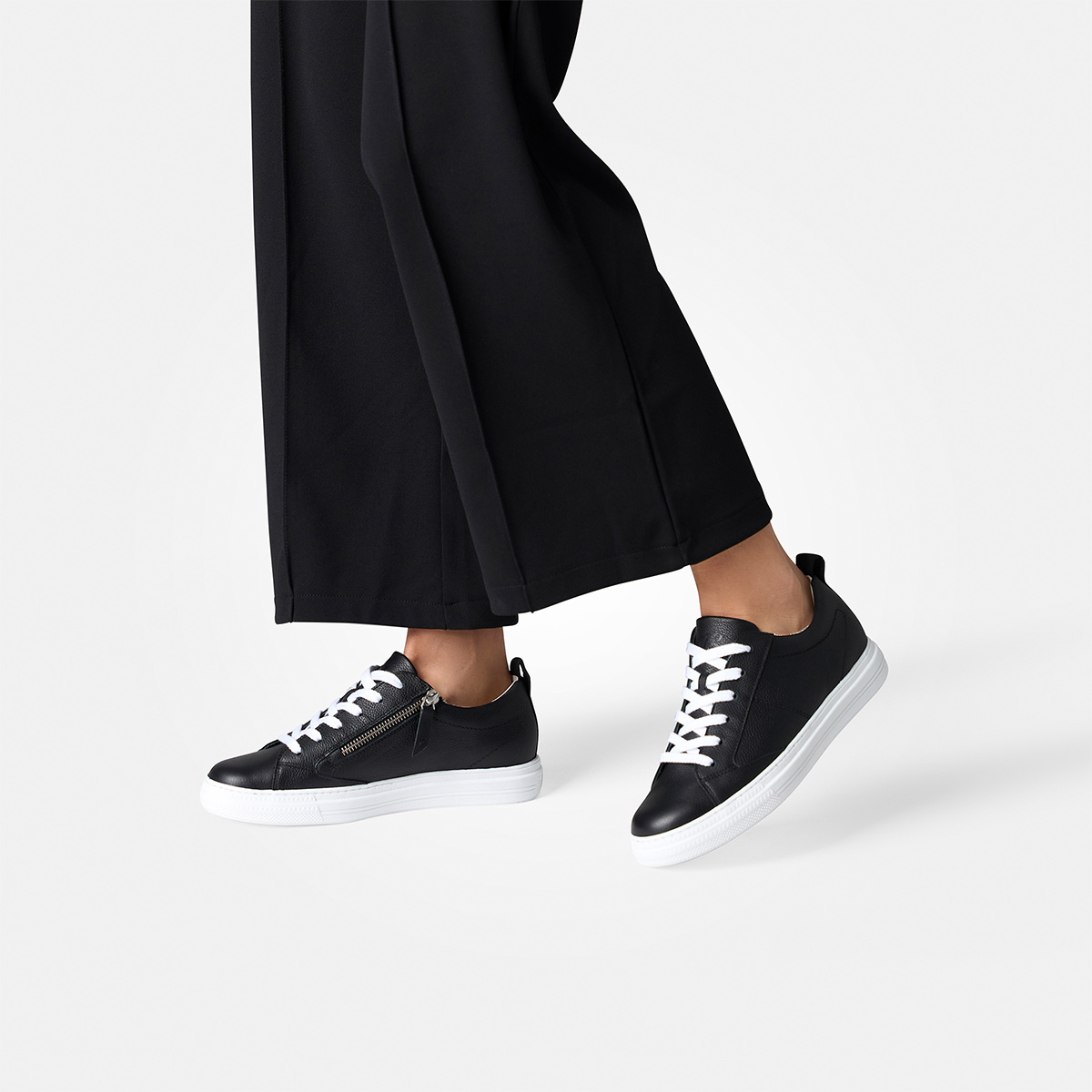 Paul Green Damen Sneaker 5416-047 - Schwarz Glattleder Mit Wechselfußbett